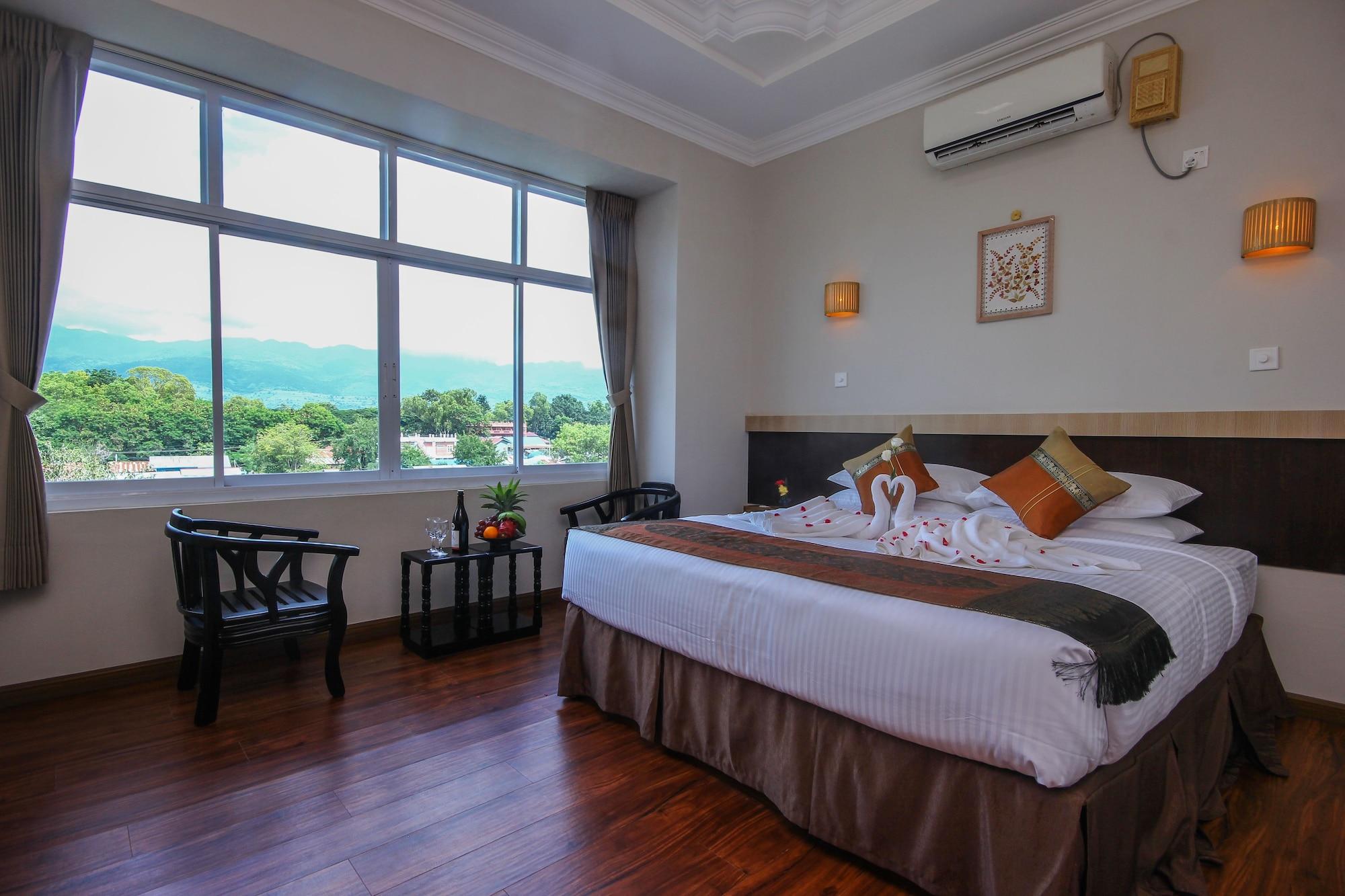 Immana Grand Inle Hotel Nyaung Shwe Buitenkant foto