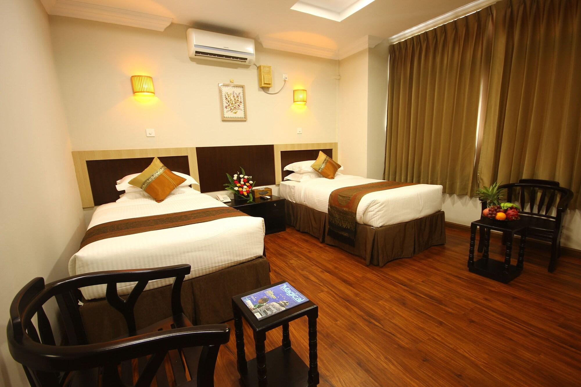 Immana Grand Inle Hotel Nyaung Shwe Buitenkant foto