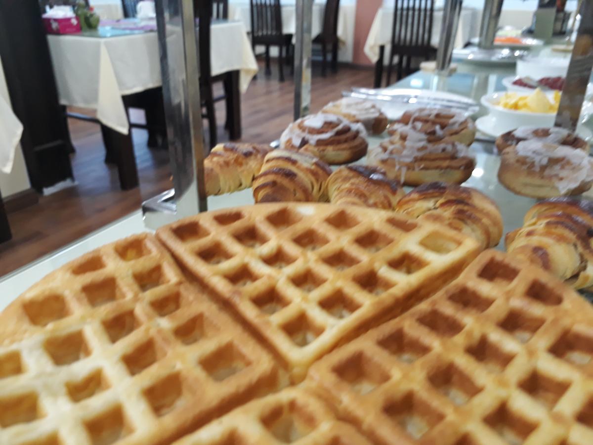 Immana Grand Inle Hotel Nyaung Shwe Buitenkant foto