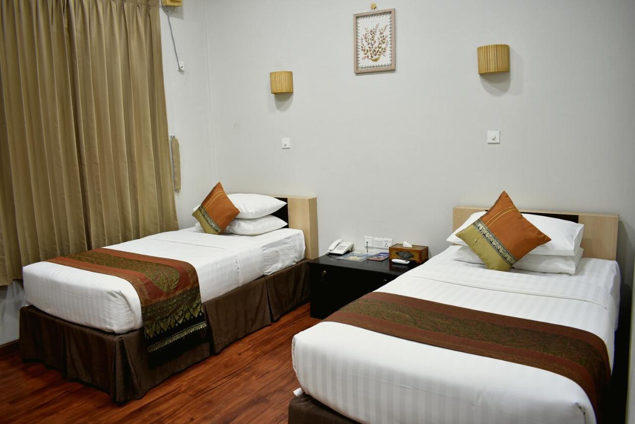 Immana Grand Inle Hotel Nyaung Shwe Buitenkant foto